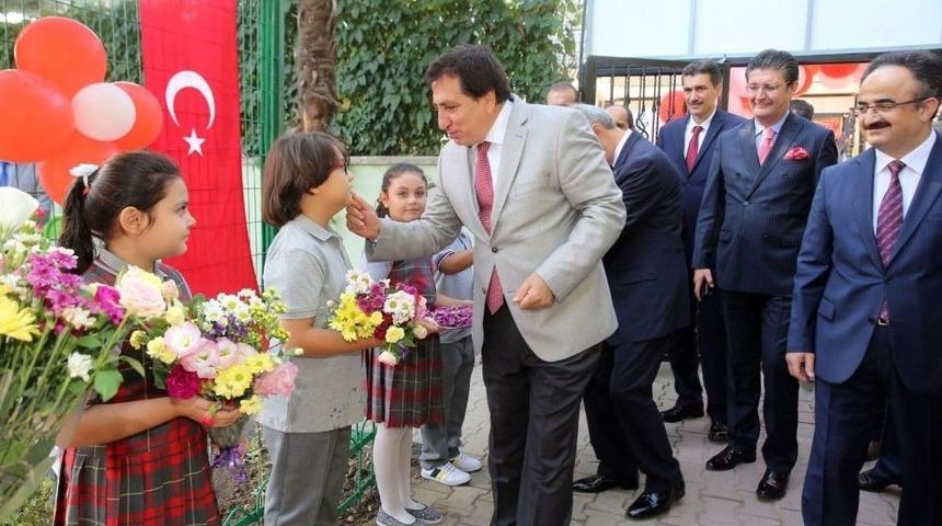 Yeni Eğitim &Ouml;ğretim Yılında Okullarda Sıkı G&uuml;venlik