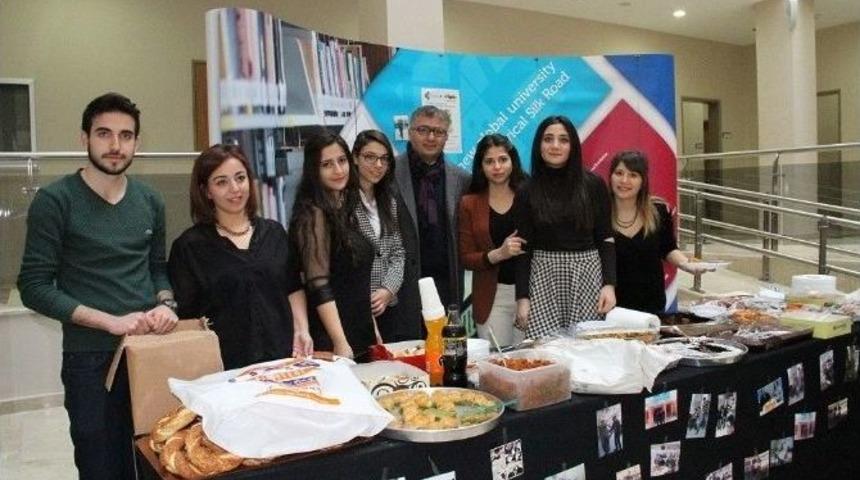Hk&uuml;&rsquo;de Otistik &Ccedil;ocuklar İ&ccedil;in Kermes D&uuml;zenlendi