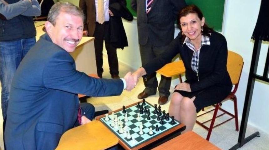 Satran&ccedil; Federasyonu Başkanı K&uuml;tahya&rsquo;da