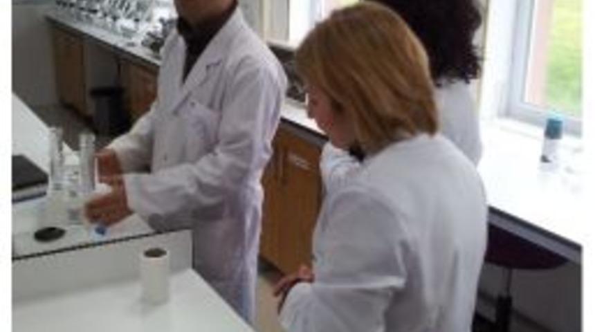 Toprak Analiz Laboratuvarlar &Ccedil;alışanları Değerlendirme Toplantısı