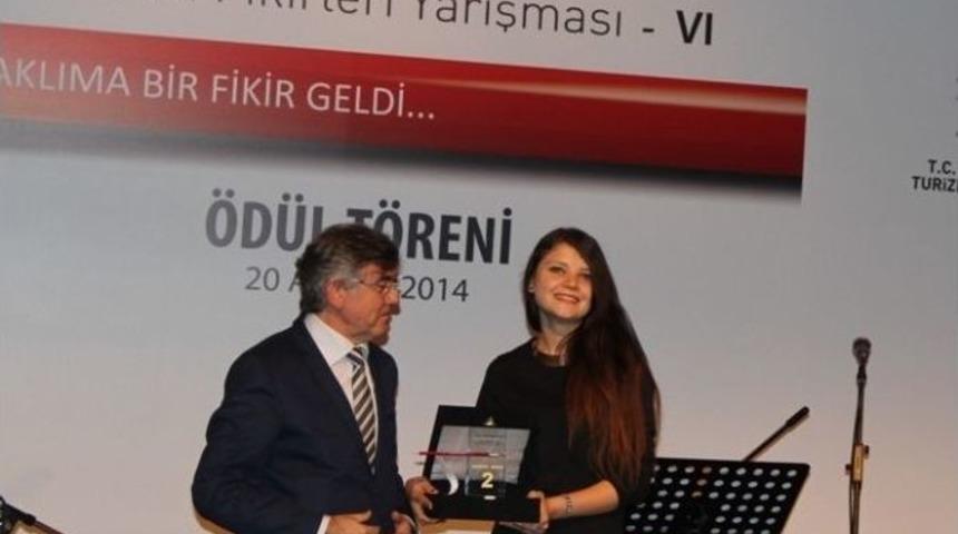 Sel&ccedil;uk İletişim&rsquo;e Ratem&rsquo;den İki &Ouml;d&uuml;l