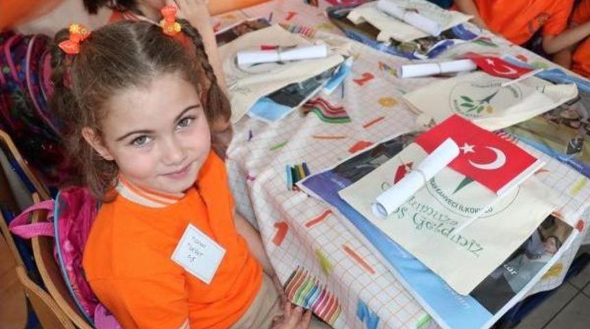 İlk Zili Vali Kaymak &Ouml;ğrencilerle &Ccedil;aldı