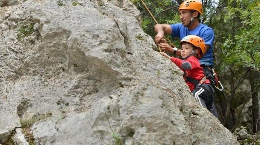 2014&rsquo;te Konyaaltı Sporun Merkezi Oldu