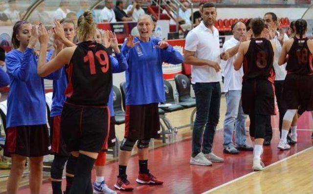 Agü Spor Form Tutuyor 1