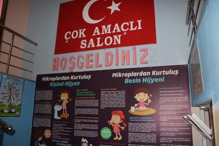 Köy Okulunu Özel Okul Konforunda Yaptılar G2