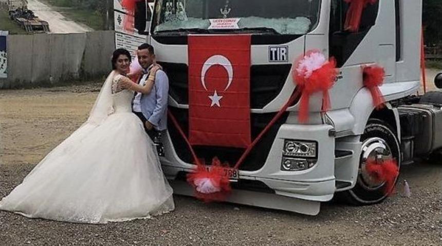 Tırını Gelin Arabası Yaptı