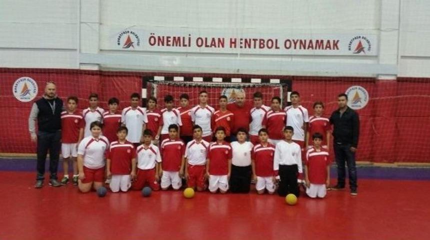 Antalyaspor Hentbol Takımından Altyapı Atağı