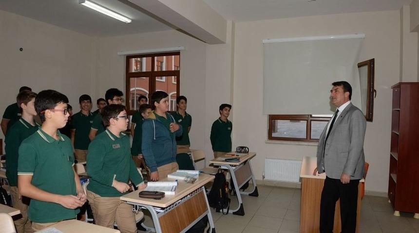 Murad H&uuml;davendigar Lisesi&rsquo;ne 41 &Uuml;lkeden &Ouml;ğrenci