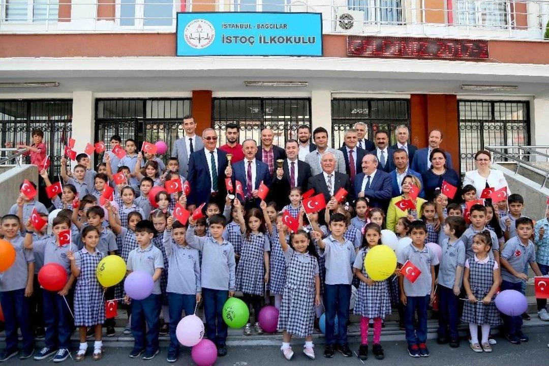 Bağcılar&rsquo;da Eğitim &Ouml;ğretim Sezonunun A&ccedil;ılışında &Ouml;ğretmeler Fet&ouml;&rsquo;ye Karşı Uyarıldı