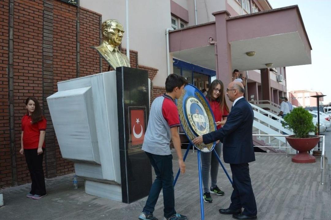 Niksar&rsquo;da 9 Bin 77 &Ouml;ğrenci Ders Başı Yaptı