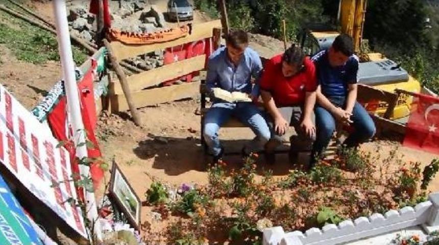 Ma&ccedil;ka'da Ders Zili Eren&rsquo;Siz &Ccedil;aldı (2)