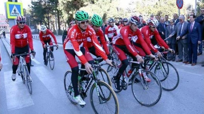 Sarıkamış Bisiklet&ccedil;ileri Samsun'a Ulaştı