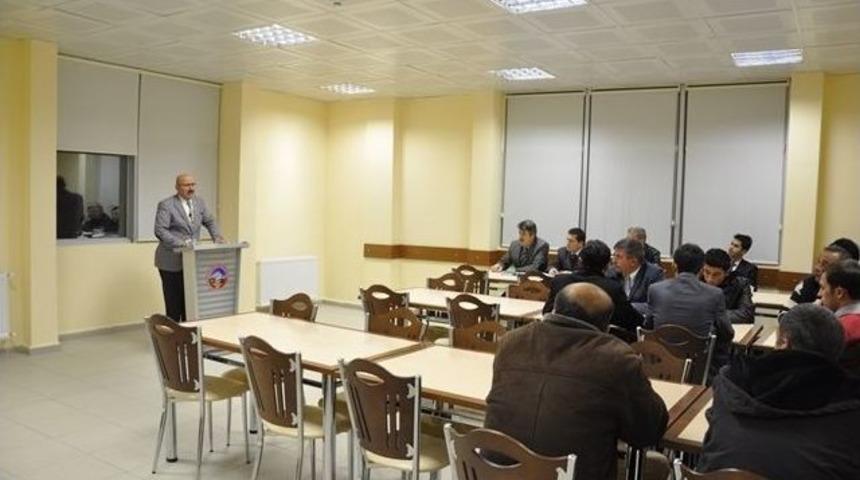 Sarıveliler Belediyesi&rsquo;nde Yılın Son Personel Toplantısı Yapıldı