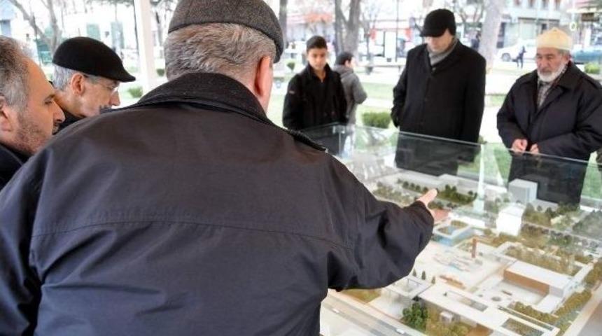 Eskişehir T&uuml;rk D&uuml;nyası Meydanı Tartışmaları