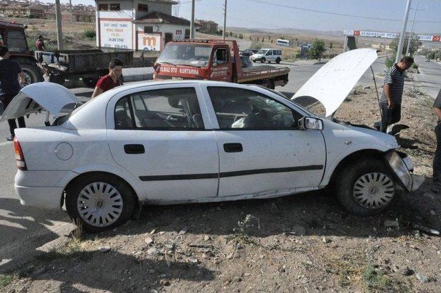 Yozgat’ta Trafik Kazası: 3 Yaralı