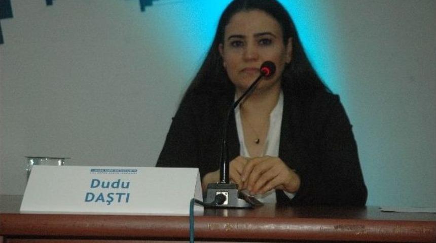 Do&ccedil;. Dr. Oya Kavlak: