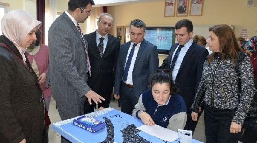 Şehzadeler Engelli &Ouml;ğrencilerin Yeteneklerini Değerlendirecek