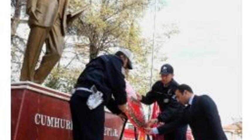 Yunak&rsquo;ta Atat&uuml;rk&rsquo;&uuml; Anma Etkinlikleri