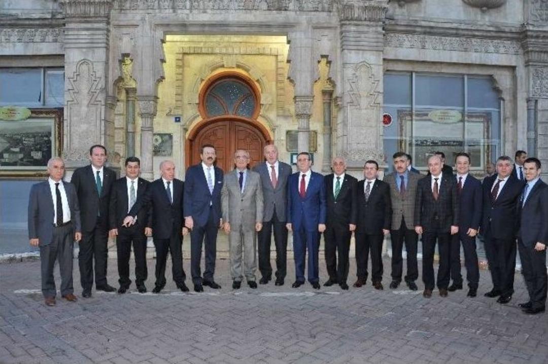 Tobb Başkanı Hisarcıklıoğlu Başkan Yılmaz&rsquo;ı Ziyaret Etti