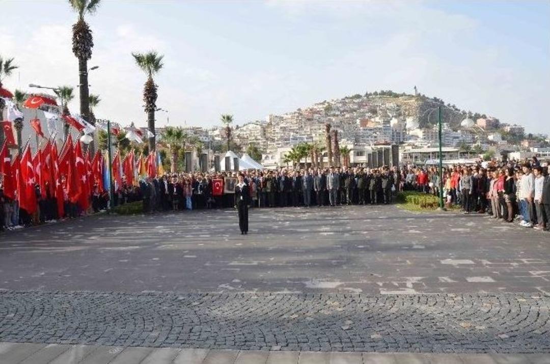 Kuşadası&rsquo;nda 10 Kasım Atat&uuml;rk&rsquo;&uuml; Anma T&ouml;renleri