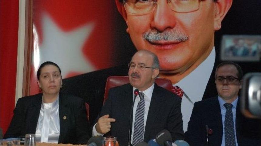 Ak Parti Genel Başkan Yardımcısı H&uuml;seyin &Ccedil;elik Diyarbakır&rsquo;da
