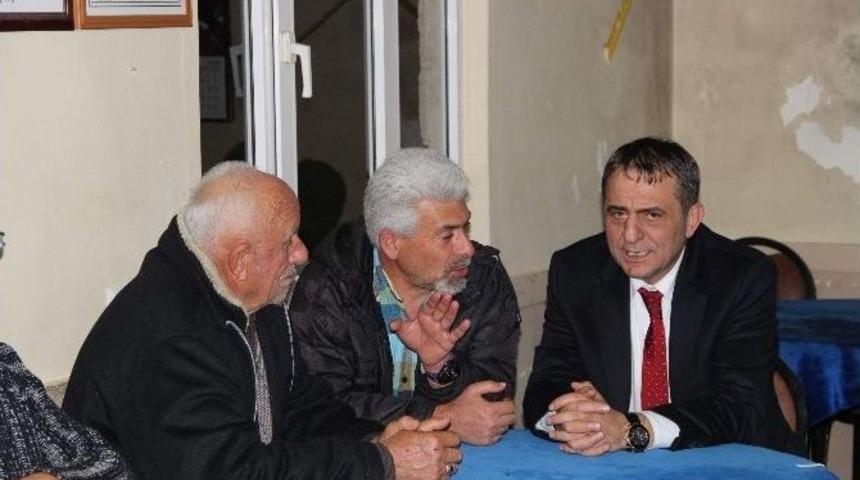 Yomra Belediye Başkanı Sağıroğlu Kaş&uuml;st&uuml; Mahallesinde Vatandaşların Sorunlarını Dinledi