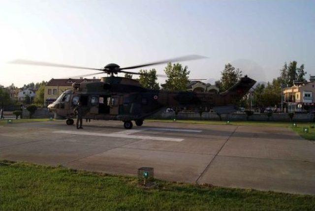 Kayalıklara Düşen Kadın Helikopterle Kurtarıldı