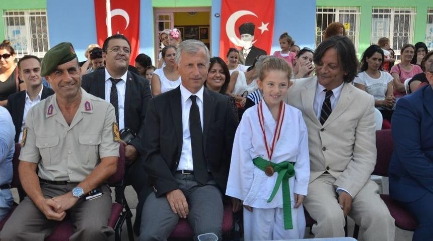 Fo&ccedil;a&rsquo;da İlk Ders Zili