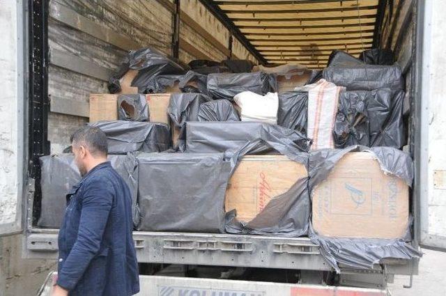 Sahte Mühürlü Tır’da 313 Bin Paket Kaçak Sigara Ele Geçirildi