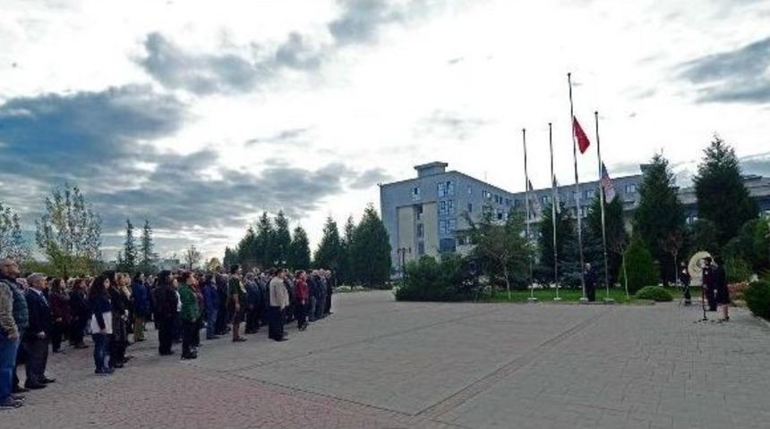 Sa&uuml;&rsquo;de 10 Kasım Atat&uuml;rk&rsquo;&uuml; Anma T&ouml;reni D&uuml;zenlendi