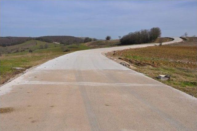 İzmit Ve Derince Köyleri Arasına Beton Yol