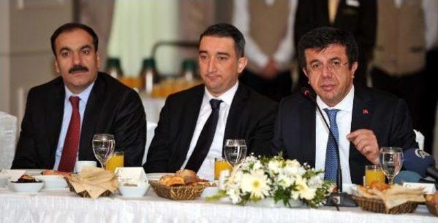 Bakan Zeybekçi Van da İşadamlarıyla Kahvaltıda Biraraya Geldi 2