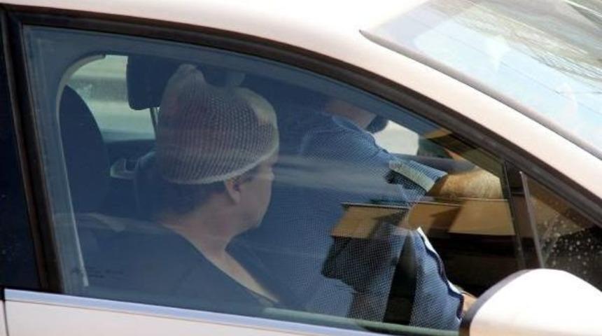 Ka&ccedil;ırılan Kadın Dernek Başkanı, D&ouml;v&uuml;l&uuml;p Taksiyle Hastaneye G&ouml;nderildi