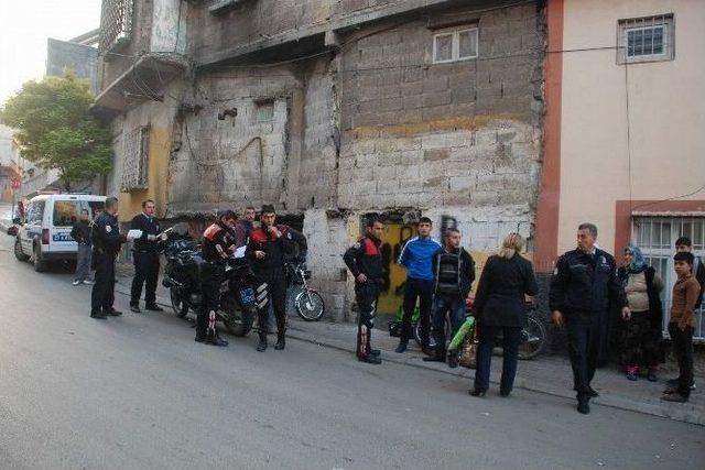 Gaziantep&rsquo;te Silahlı Kavga: 4 Yaralı 1