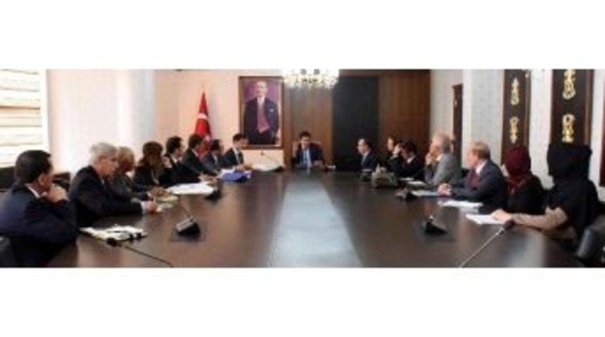 Vali K&uuml;&ccedil;&uuml;k Cazibe Merkezlerini Değerlendirdi