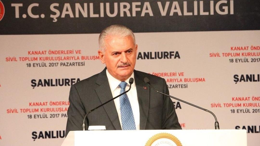 Başbakan Yıldırım Şanlıurfa&rsquo;da Stk&rsquo;larla Toplantı Yaptı