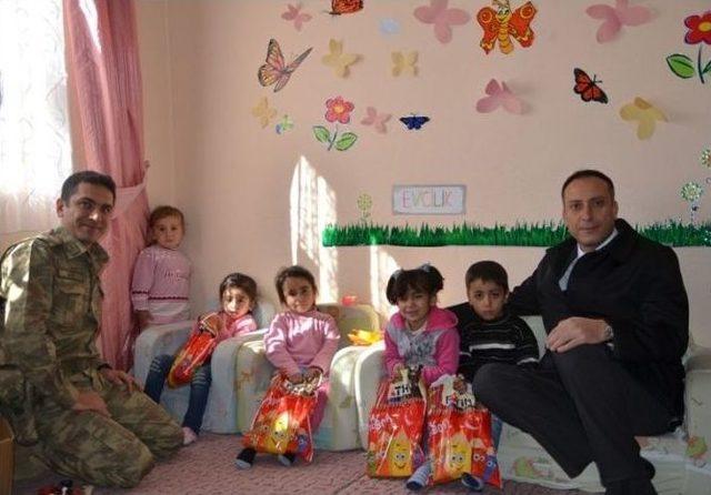 Kaymakam Kahraman K&ouml;y Okullarını Ziyaret Etti 2