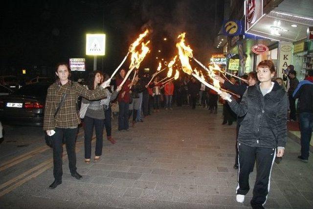 Kesk’li Kadınlardan Ortakkaya İçin Meşaleli Eylem