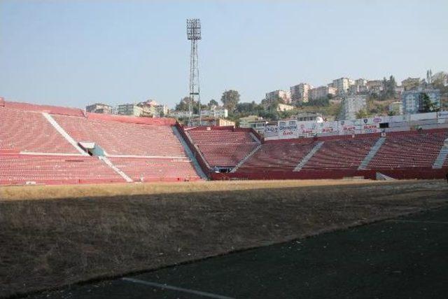 Trabzonspor&rsquo;Un Eski Stadı Avni Aker Yıkılıyor 1