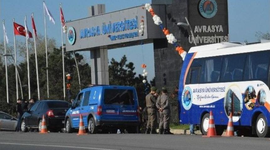 Trabzon&rsquo;da Bir Garip &Uuml;st Ge&ccedil;it İnşaatı Tartışması