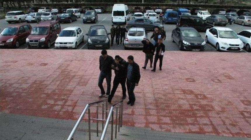 Sosyete Hırsızları Tutuklandı