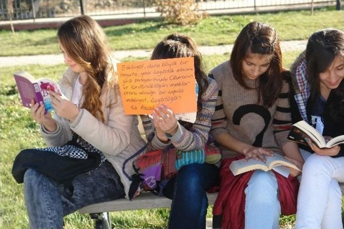 Y&uuml;ksekovalı &Ouml;ğrenciler Kitap Bekliyor