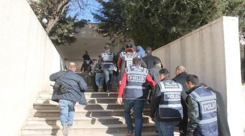 Mardin&rsquo;de Hayvan Dolandırıcılığı Yapan 5 Kişi Tutuklandı