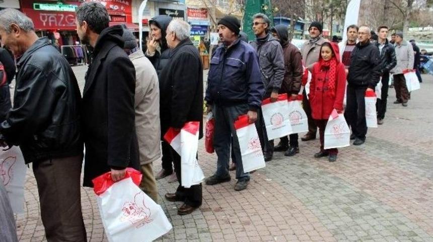 Eskişehir&rsquo;de Fidan Dağıtımı Devam Ediyor