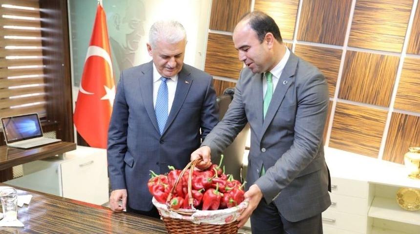 Belediye Başkanından Başbakan Yıldırım&rsquo;a Acı Hediye