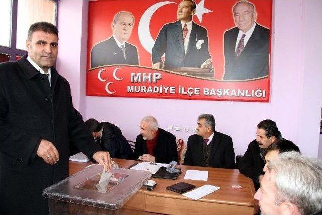 Mhp Muradiye İlçe Kongresi Yapıldı