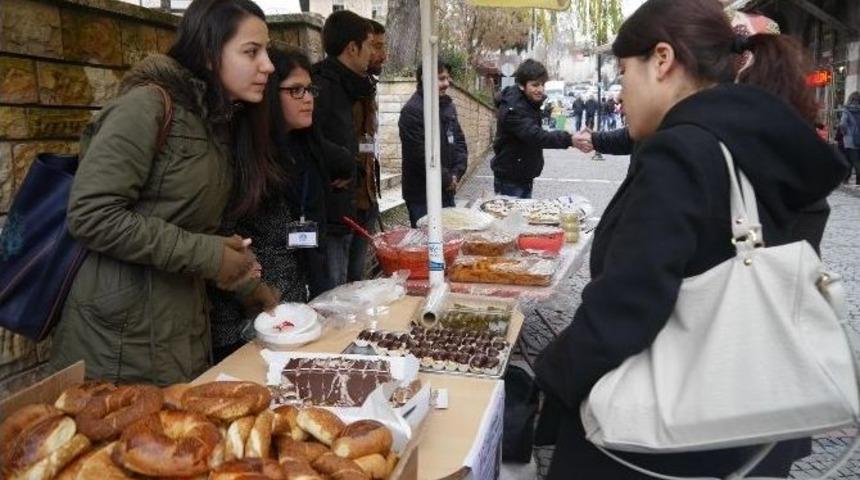 Otizmli Pırıltı İ&ccedil;in Kermes D&uuml;zenlendi