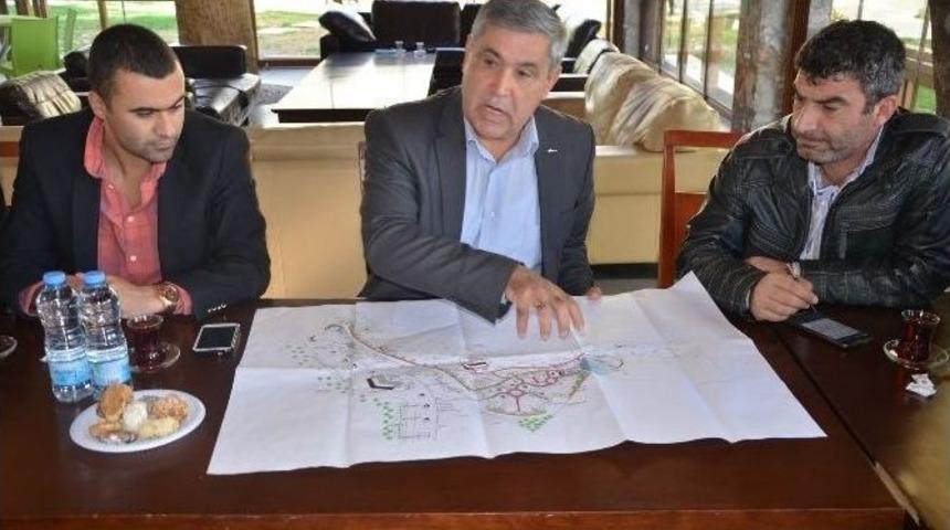 Şaşmaz, Mimar Ve M&uuml;hendisler İle Bir Araya Geldi