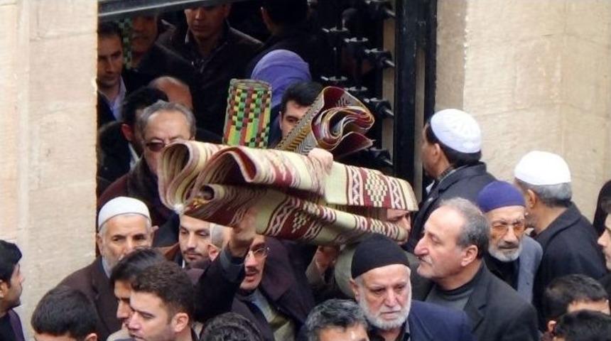 Abd&uuml;lkadir Badıllı Toprağa Verildi