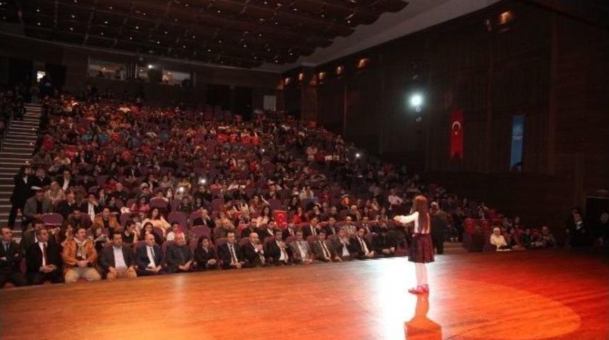 Mehmet Akif Ersoy Şiirleriyle Anıldı